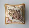 Fodera per cuscino stampata di lusso europea americana arancione Modello cavallo Federa in velluto Federa per cuscino lombare Copriletto