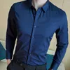 Chemises décontractées pour hommes Colorfast Trendy Plus Size Chemise de printemps Wash-and-wear Patte de boutonnage Vêtements pour hommes