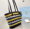 Bolsa de palha de palha anagrama a5 a bolsa dobrável saco de praia luxuoso feminino masculino bolsas de moda de gola de moda bolsas de ombro de corpo transversal comprador marrom balde de boletas