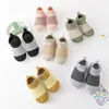 Premiers marcheurs 2023 printemps été né antidérapant enfant en bas âge chaussures enfants doux tricot chaussettes bébé garçon fille Sports de plein air