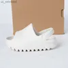 Sandaler designer barn sandaler ben glider spädbarn nyfödda babyskor harts glid på sot pojkar flickor barn tofflor med låda storlek 2335 l230518