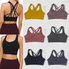 Kvinna som kör Yoga BH -träning Topp Elastisk stötsäker underkläder Cross Back Vest Brassiere With Chest Lady Sport Tank Tops Yogas Wear Wireless High