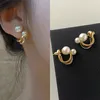 Nieuw Koreaans licht Luxe Pearl Stud -oorbellen voor vrouwen Crystal Zirkon Bloem Temperament oorrang Huwelijksfeestje sieraden