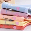 Lätzchen Spucktücher Baumwolle bedrucktes, modisches Rundhals-Baby-Shirt 360-Grad-Lätzchen mit coolem Blumenmuster G220605
