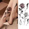 Tillfälliga tatueringar kvinnor mode blommor klistermärke falska rose fjäder tatoos dekal vattentät kroppskonst ben arm tatoos för kvinnor 230606