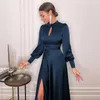 Casual Jurken Soolasea Lente Oogje Elegante Avond Party Satijnen Jurk Dames Navy Lantaarn Mouw Vrouwen Midi Hollow Out Keyhole