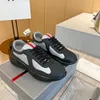 С дизайнером коробки Trainers Men Men America Cup Cute Contiekers Высококачественные патентные кожаные тренажеры с плоскими сетчаты