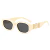 Lunettes de soleil design de luxe pour femmes hommes lunettes mêmes lunettes de soleil plage rue photo petits lunettes de soleil plein cadre avec boîte-cadeau
