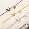 Nie verblassende 18 Karat vergoldete Luxus-Marken-Designer-Anhänger-Halsketten, Edelstahl-Buchstaben-Choker-Anhänger-Halskette, Perlen-Kette, Schmuck-Accessoires, Geschenk, 3 Farben