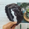 Acessórios de cabelo para a cabeça Widen Sand Twist Braided Headband Skull Top Pressure White Hairband Handmade Fashion Realistic For Women 230605
