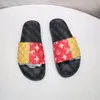 2023 V Ontwerpers Mannen Vrouwen Slippers Doucheruimte Antislip Slipper Slides Mode Strand Sandaal Schoen Met Originele Doos