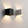 벽 램프 현대식 LED 광택 거실 장식 액세서리 스마트 침대 무선 골동품 스타일 아플리케 벽화 디자인