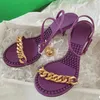 Seksowne fioletowe sandały dla kobiet nowość złoty łańcuszek ozdoba najwyższej jakości szpilki damskie buty projektant prawdziwej skóry na wysokim obcasie moda damska sandały