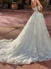 Splendido abito da sposa strascico di corte senza spalline cerniera posteriore tulle con fiori 3D applique con perline abiti da sposa staccabili dalle spalline