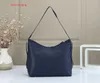 Bolsa de ombro feminina de grife Carryall Tote Couro de lona revestida Vintage Carry All 2 em 1 Hobo com carteira Moda Lady Bowknot Moeda Bolsas Bolsas pretas com relevo