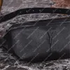 Luxurys Designer Kadın Havyar Bel Çantası Erkek Klasik Göğüs Çantaları Orijinal Deri Omuz Çantaları Mektuplar Toka Tasarımcıları Fanny Pack