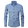 Hommes chemises décontractées marque 2023 hommes chemise 17 couleurs solide blanc robe à manches longues Slim Fit affaires Camisa Masculina mâle hawaïen