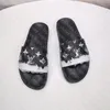 2023 V Ontwerpers Mannen Vrouwen Slippers Doucheruimte Antislip Slipper Slides Mode Strand Sandaal Schoen Met Originele Doos