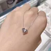 Catene Top Quality Fashion 3D Triangle V Shape Pendant Placcato argento Clavicola Collana a catena per le donne CZ Jewelry N20921