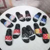 2023 V Ontwerpers Mannen Vrouwen Slippers Doucheruimte Antislip Slipper Slides Mode Strand Sandaal Schoen Met Originele Doos