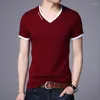 Męskie garnitury A2048 T Tryb Zomer V-Hals Slim Fit Korte Mouw Shirt Mannen GemerceRiseerde Katoen Merk-Chleding Casual T-shirt