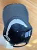 Tide Brand Ball Caps Atmable Unisex und lässig gebogene Brandhüte mit Buchstaben Stickerei und Draffiti-Drucken