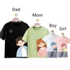Aile Eşleşen Kıyafetler Aile Eşleşen Kıyafetler Pamuk T-Shirt Çocuklar Anne Kızı Kıyafet Sevimli Karikatür Üstleri Ebeveyn-Çocuk Kıyafetleri Yaz Günlük Tees 230605