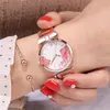 Relojes de pulsera de moda para mujer, relojes de lujo de oro rosa, reloj de pulsera con patrón de hojas, pulsera de diseñador, reloj para mujer 2023