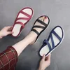 Slippers Summer Soft Lothing Sandals и модные пляжные женщины модные повседневные шлепанцы для одиночной обувь