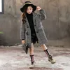 Chaquetas Abrigos para niñas Abrigos Otoño Invierno Ropa para niños Chaqueta cálida de longitud media Niños Negro Blanco A cuadros Elegante Abrigo con cinturón