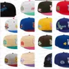 40 Stili speciali Cappelli snapback da baseball da uomo Colori misti Cappellini sportivi regolabili Chapeau Rosa Cappello con lettere di Los Angeles 1981 Toppa mondiale Ed sul lato Ju6-04