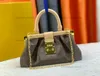 2023 Womens Designer Luxurys Clutchs M46544 Monogram Koppling Handväskor Kedja S-Lock Bag Riveted Clasp Rolled Leather Top Handtag påsar för damer 2023SS Show Bag