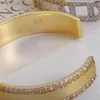 Pulseiras De Diamantes Abertos De Design De Casamento Pulseira De Ouro Aço Inoxidável Prata Pulseira Bangles Mulheres Homens Casal Clássico Carta Jóias Acessórios 23664D