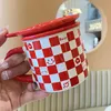 Tasses soucoupes Ins simple tasse en damier avec paille et couvercle cuillère belle grande capacité lait de café flocons d'avoine tasse de petit déjeuner en céramique