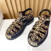 Sandálias de grife de luxo senhoras Sandro marca de moda francesa sapatos romanos clássico estilo punk fivela de rebite sapatos casuais leopardo fundo grosso grandes sandálias de dentes de ouro 35-40