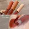 lippen, witte matte lippenstift, drie prachtige kleuren, ideaal cadeau voor make-upliefhebbers, sexy kusjes