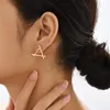 Boucles d'oreilles Simple couleur or pour les femmes Triangle en alliage de Zinc divertissement fête bijoux Pendientes Mujer