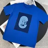 T-shirts pour hommes T-shirts Coach t Designers with Italy Small Graphic Female Short Sleeves