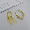 Novos brincos geométricos de borla de ouro estilo feminino brilho brinco longo irregular joias de luxo E38fd