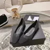 Latest designer dress shoes Spring and Autumn 100% cowhide Ballet Flats Top quality Dance shoes fashion women wedding pointed shoe Classic button womens chunky heels