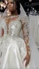 2023 Vit plus storlek arabiska aso ebi kristaller bröllopsklänning hög split glittrande svart flicka en axel sexig satin brudklänningar