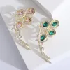 Brosches Rhinestone Calla Lily Women Emerald Temperament Pin High-End Western Elegant Flower Clothing Accessories