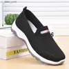 Mode Casual Vliegende Geweven Damesschoenen Nieuwe Slip-on Luie Platte Sneakers Lichtgewicht Student Running Mesh Surface Schoenen Dames