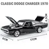 Diecast Model 132 Diecasts Toy Vehicles Classic Challenger la voiture rapide avec des jouets sonores légers et furieux pour garçon enfants cadeau 230605