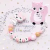 Baby Teethers Toys Nome personalizzato Catene per ciuccio in silicone fatte a mano Catena per capezzoli per dentizione sicura Baby Cute Teether Ciuccio Clip Catena di supporto 230606