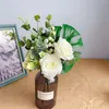 装飾的な花1ブーケ人工偽植物ヤシの木ローズウェディングバレンタインデイギフトダイニングテーブルホームベッドルームの装飾