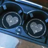 Aggiornamento Aggiornamento Auto Diamante intarsiato Tazza d'acqua Pad a forma di cuore Tappetino antiscivolo Tappetino in silice Portabicchieri Tappetino Gadget Accessori per la decorazione di interni auto