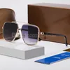 Designer Guccis Solglasögon Fashion Summer Beach Retro Glasögon Full Frame Advanced Sense Letter Rectangle Design för Man Woman 5 Valfri högkvalitativ''gg''43Z5