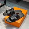 Tasarımcı Ayakkabı Erkekler Cowhide Terlik Dairesi Büyük Slayt Yaz Plaj Sandalet Yaz Günlük Sandalet