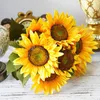 Dekorative Blumen, üppiger, hochwertiger großer Sonnenblumenstrauß im europäischen Retro-Stil, künstlich für Zuhause, Tischdekoration, Flores Artificiales